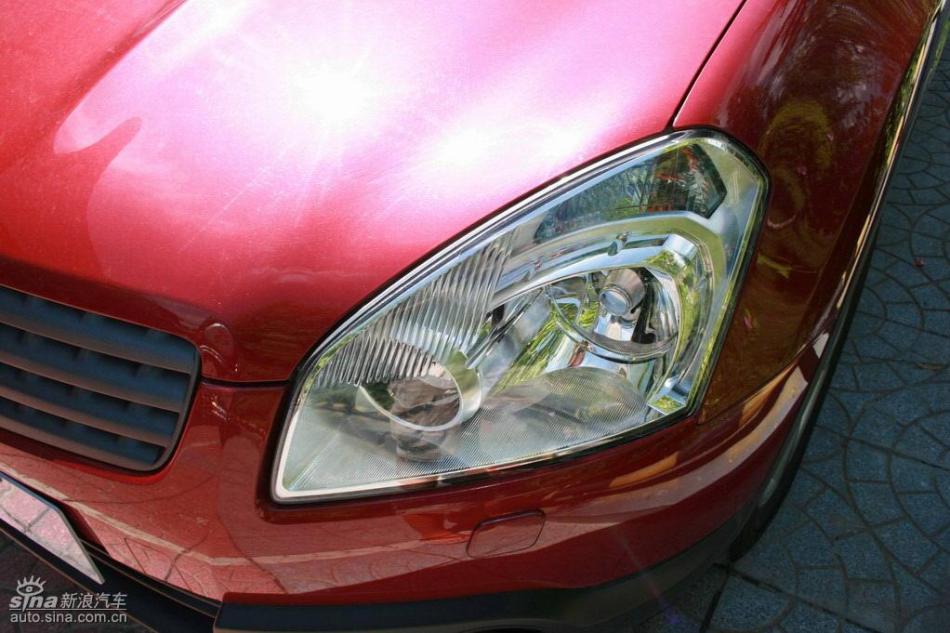 逍客2.0XV四驱自动