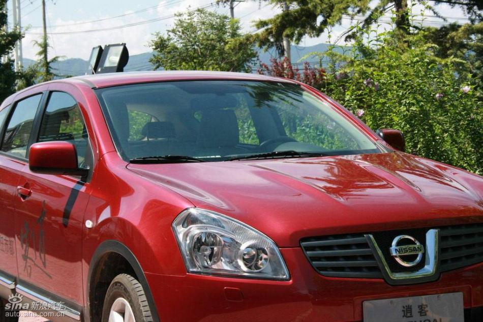 逍客2.0XV四驱自动