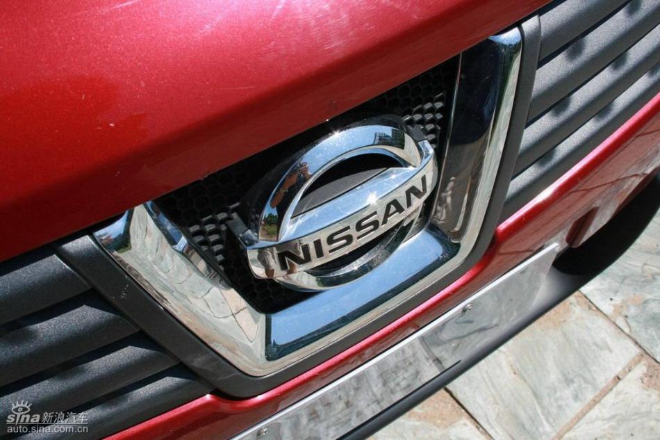 逍客2.0XV四驱自动