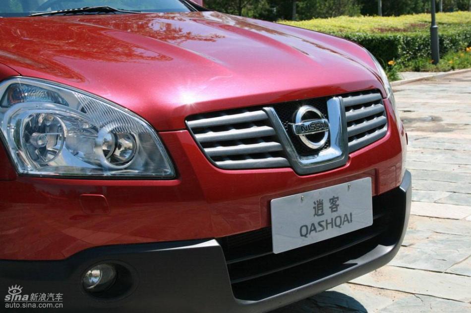 逍客2.0XV四驱自动