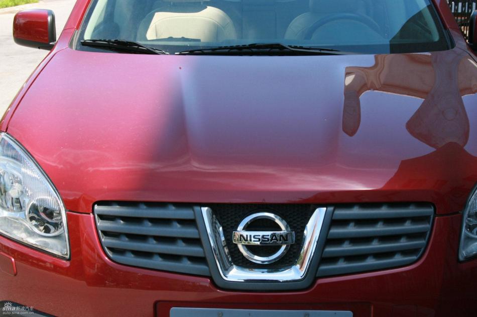 逍客2.0XV四驱自动