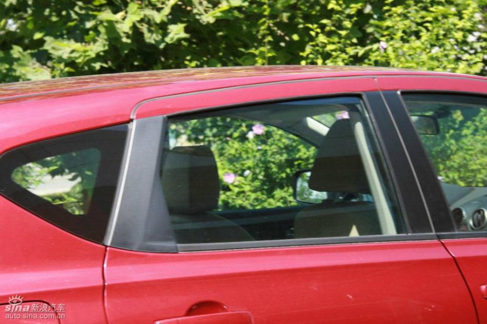 逍客2.0XV四驱自动