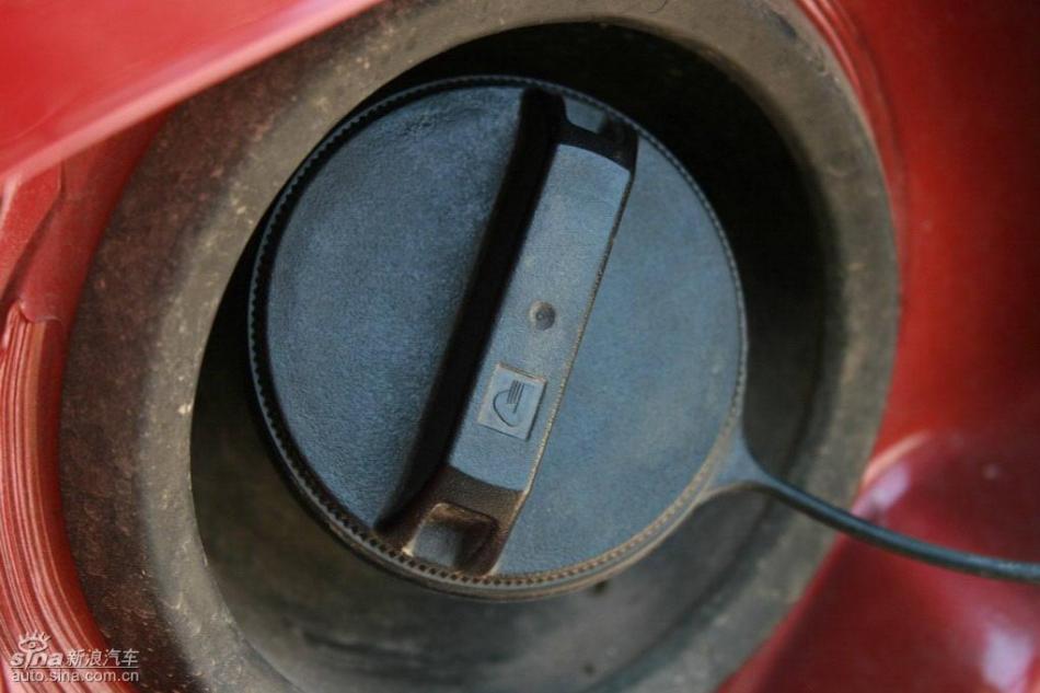 逍客2.0XV四驱自动