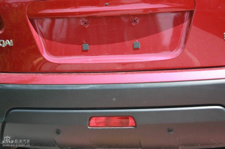 逍客2.0XV四驱自动