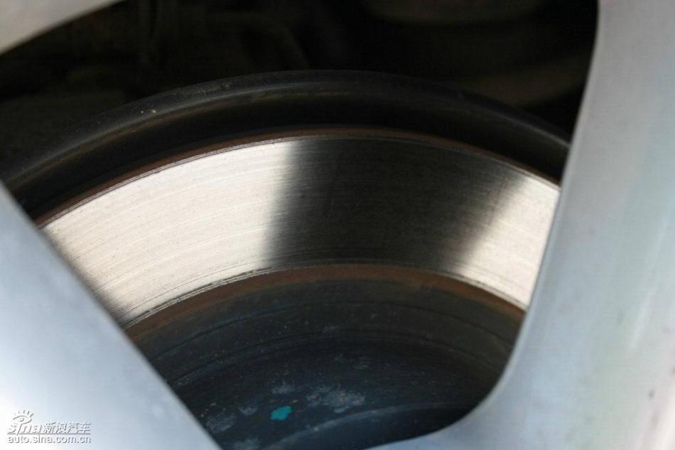 逍客2.0XV四驱自动