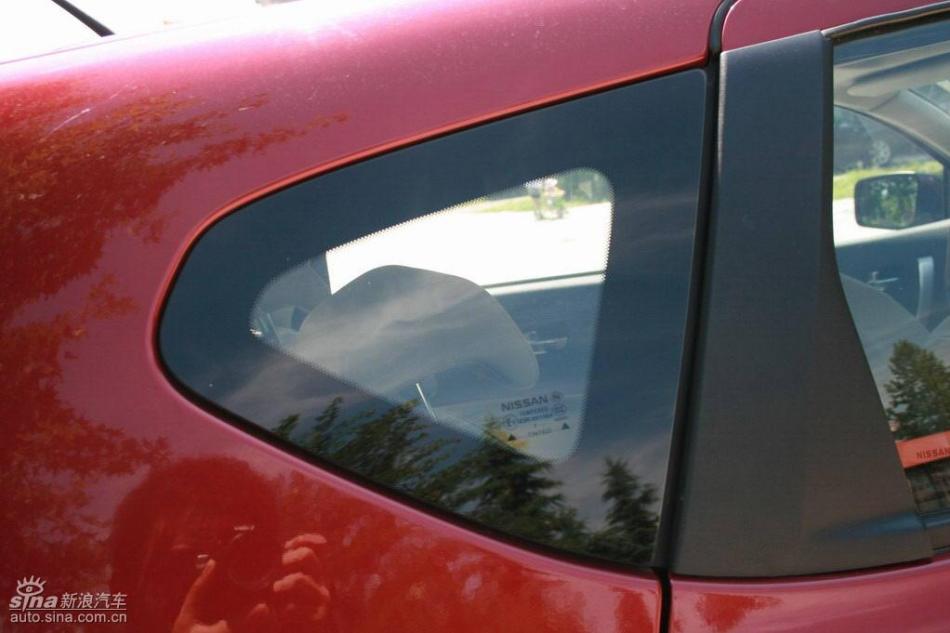 逍客2.0XV四驱自动