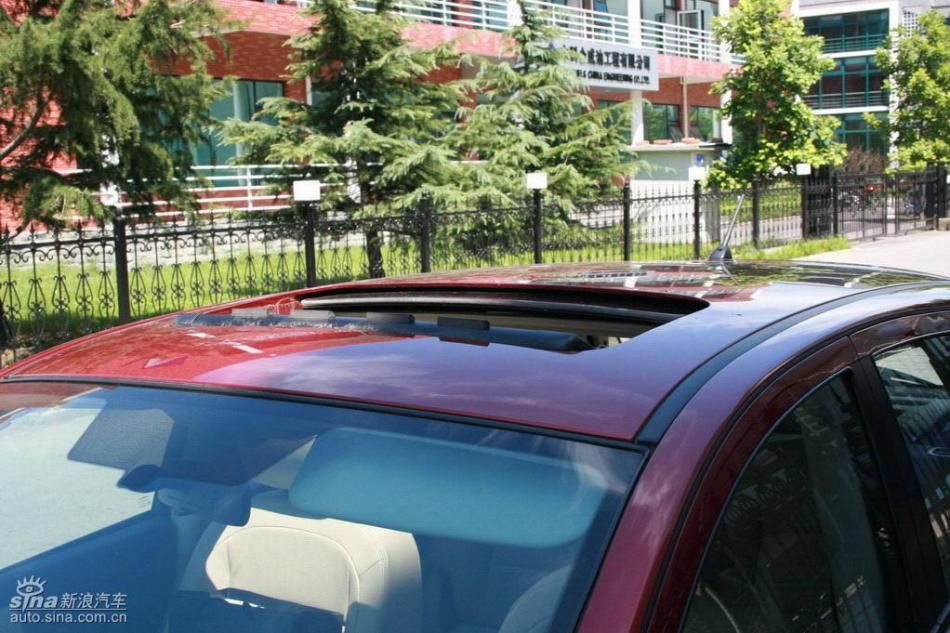 逍客2.0XV四驱自动