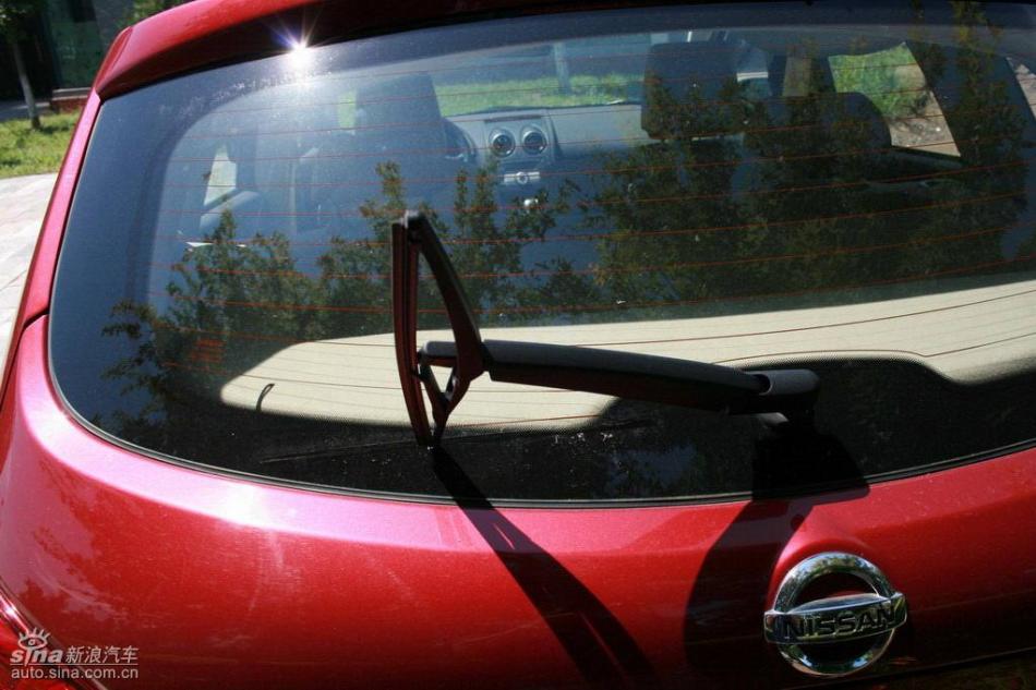 逍客2.0XV四驱自动