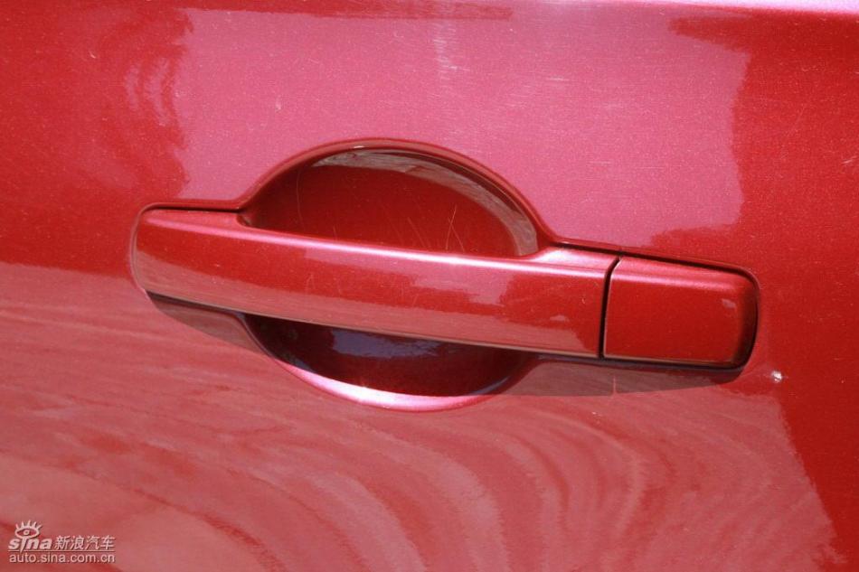 逍客2.0XV四驱自动