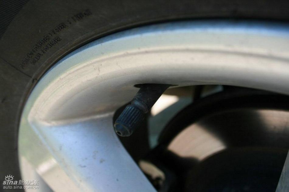 逍客2.0XV四驱自动