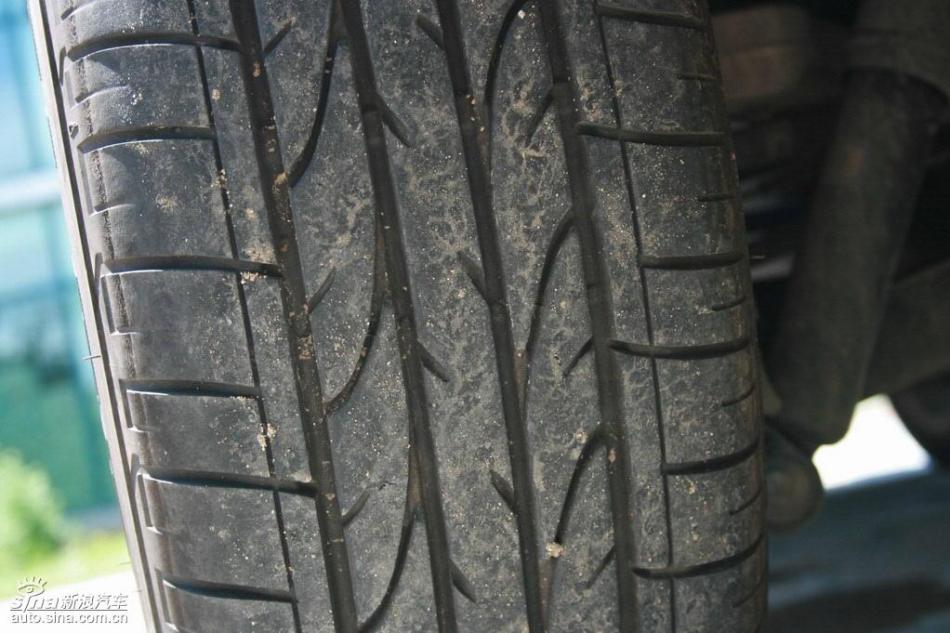 逍客2.0XV四驱自动