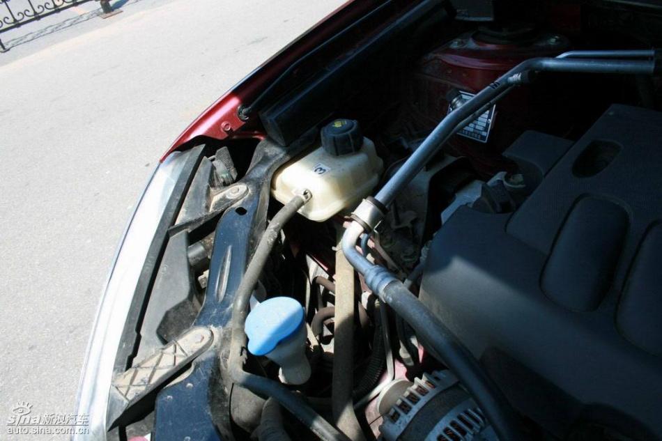 逍客2.0XV四驱自动