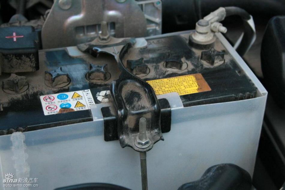 逍客2.0XV四驱自动