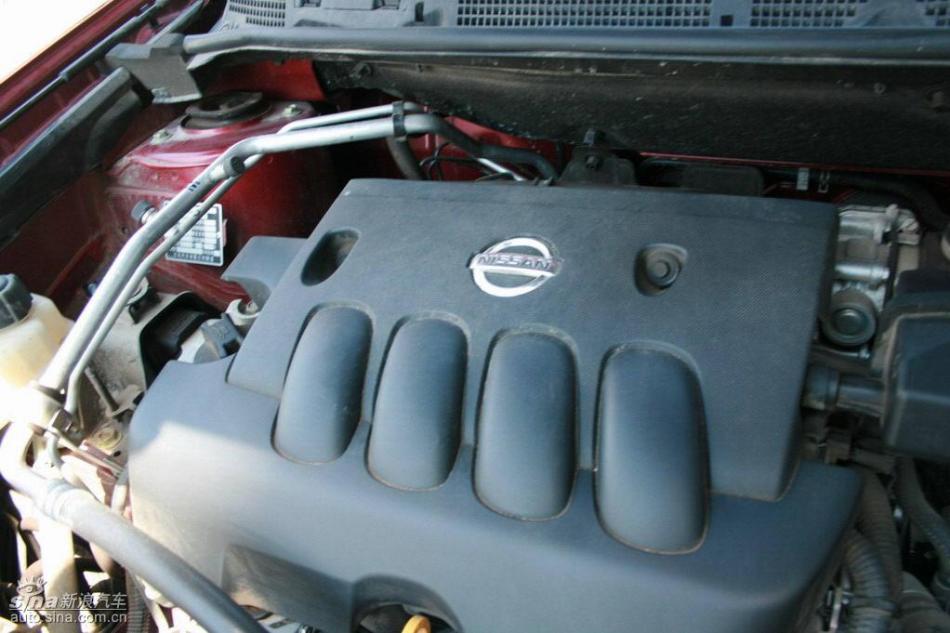 逍客2.0XV四驱自动