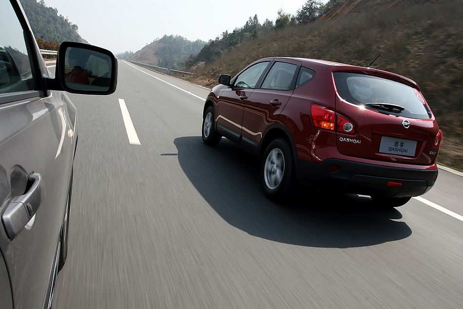 逍客2.0外观图片