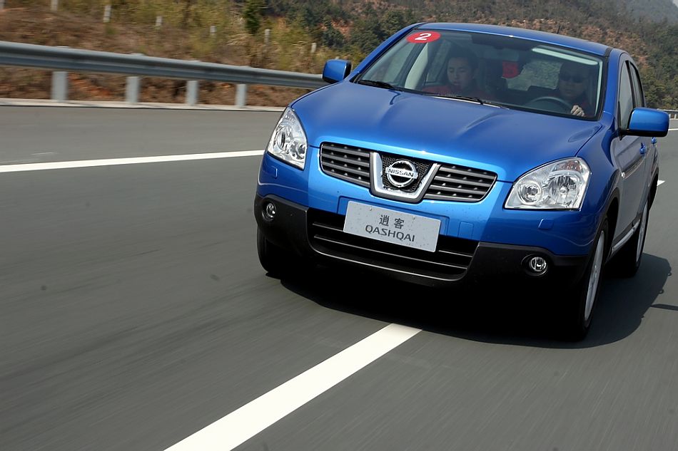 逍客2.0外观图片