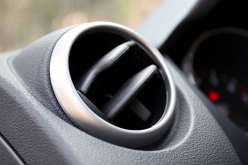 逍客2.0内饰图片