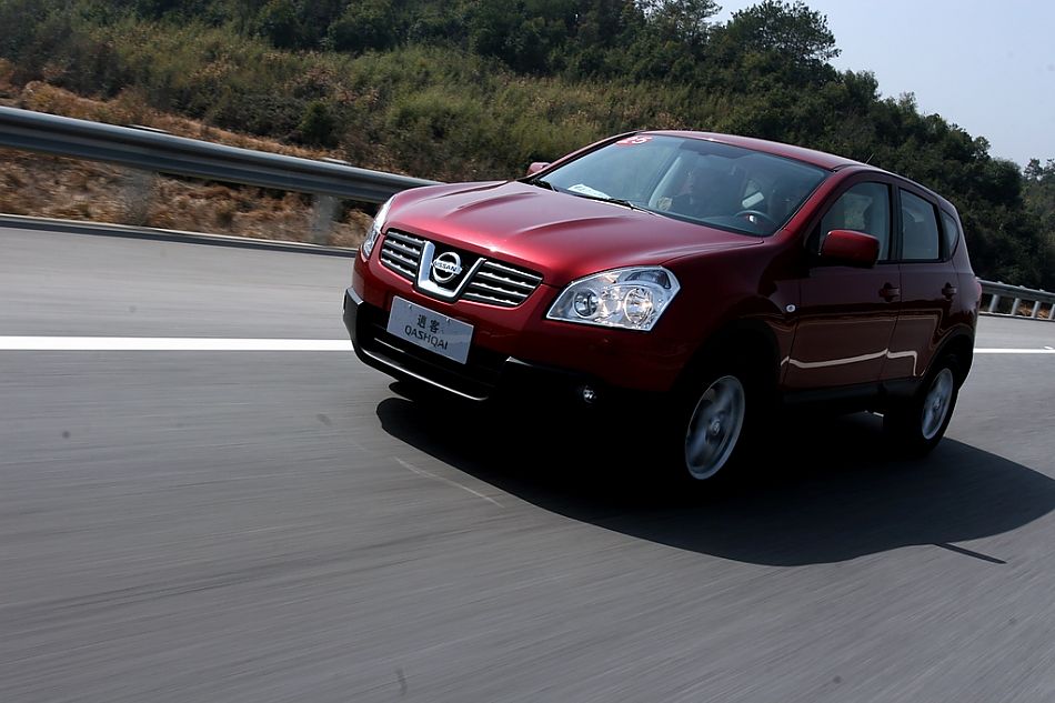 逍客2.0外观图片