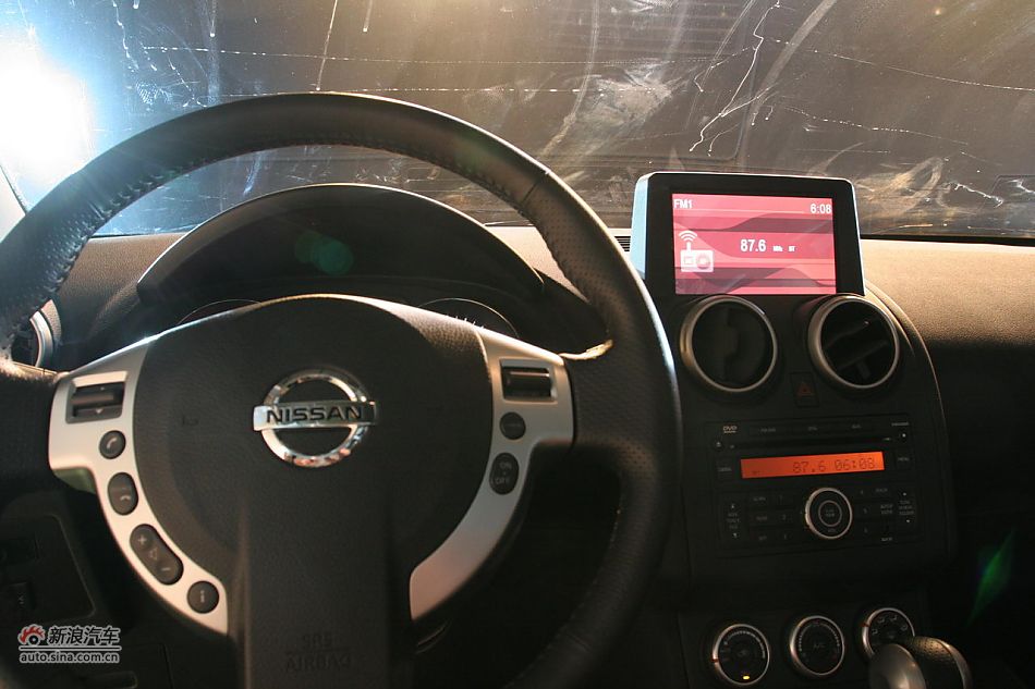 2011款逍客内饰实拍