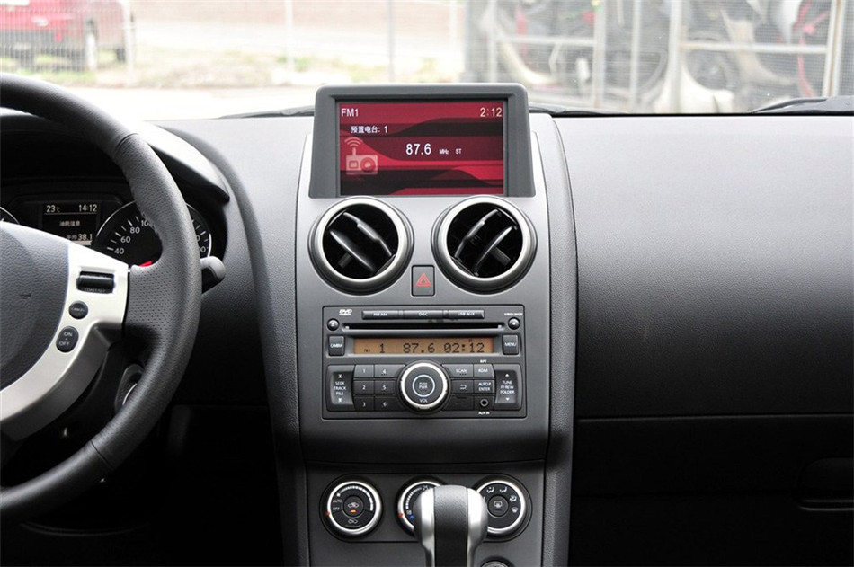 2012款 2.0L 两驱 CVT XV雷 内饰