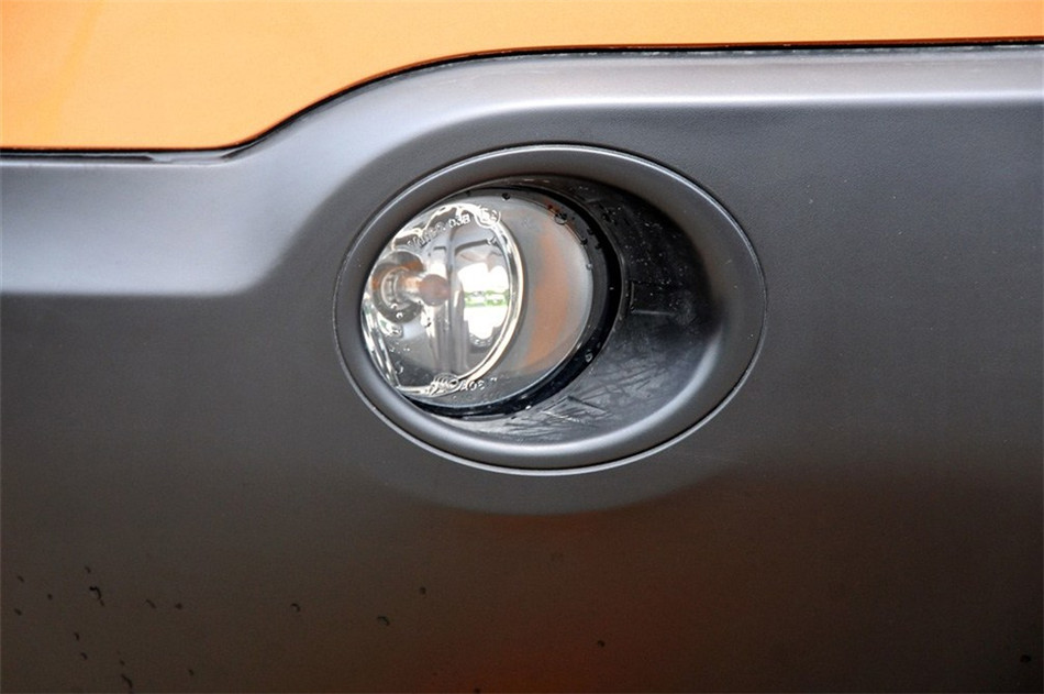 2012款 2.0L 两驱 CVT XV雷 其他