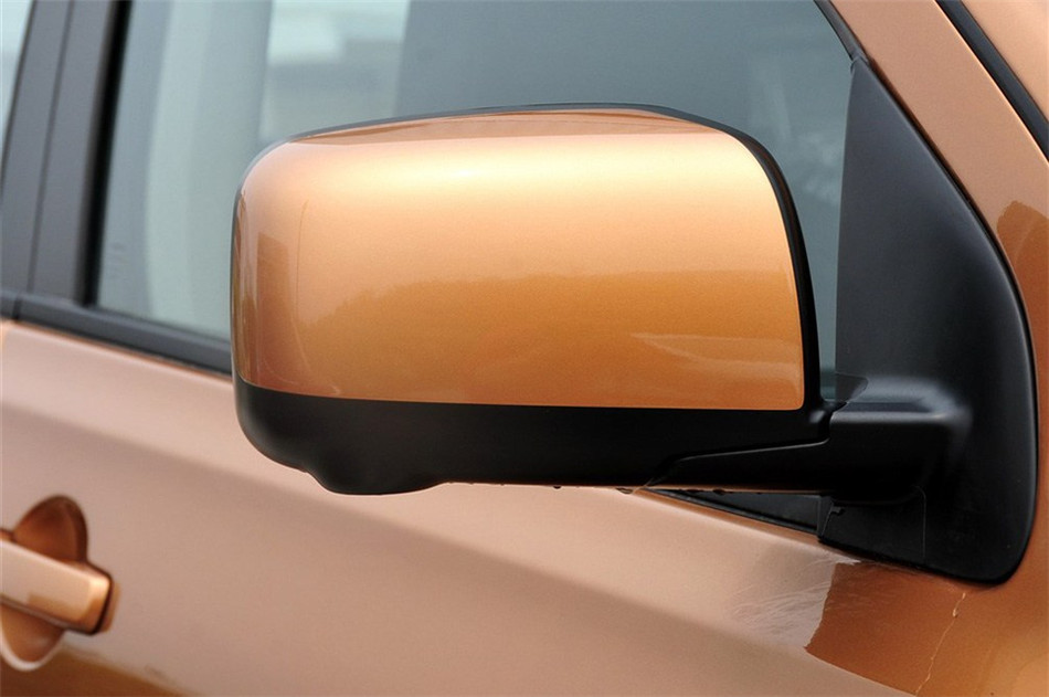 2012款 2.0L 两驱 CVT XV雷 其他