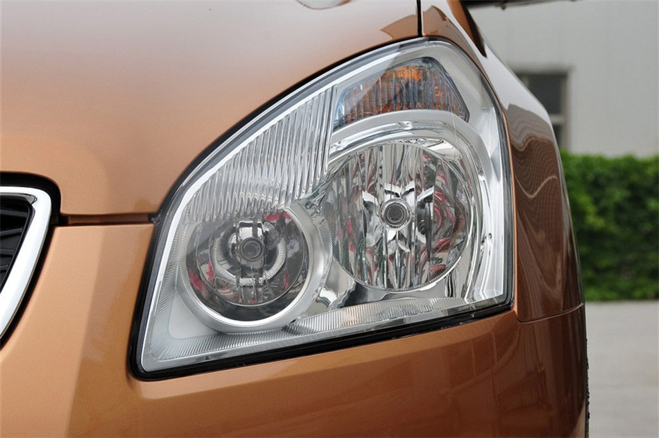 2012款 2.0L 两驱 CVT XV雷 其他