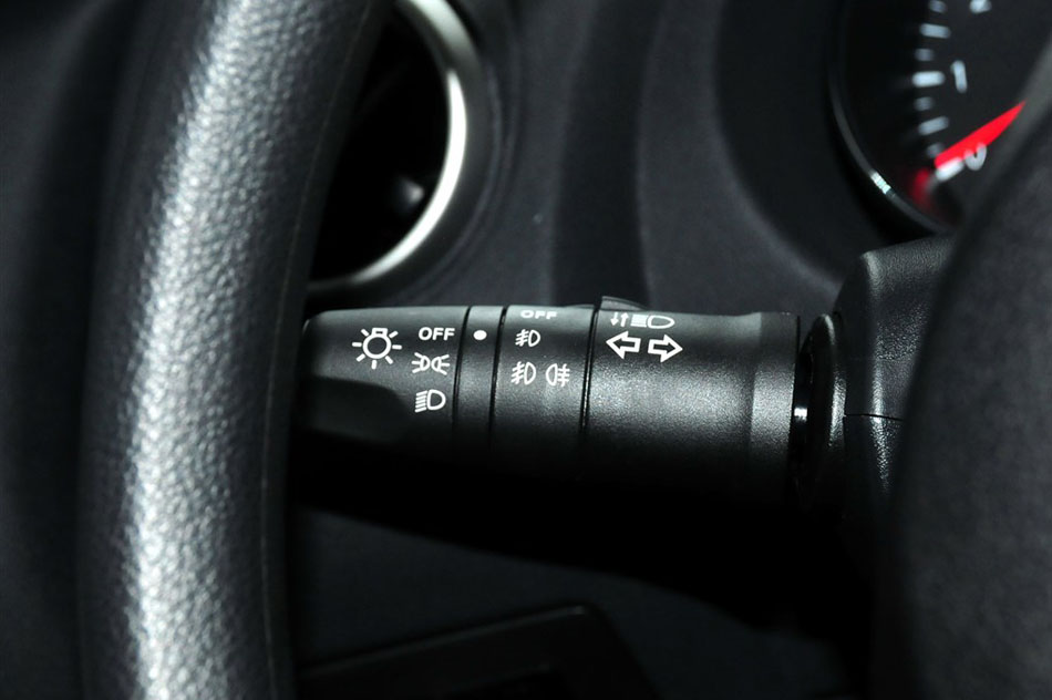 2015款 2.0XL 酷火 MT 2WD 内饰