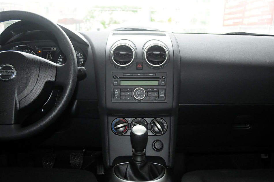 2015款 2.0XL 酷火 MT 2WD 内饰