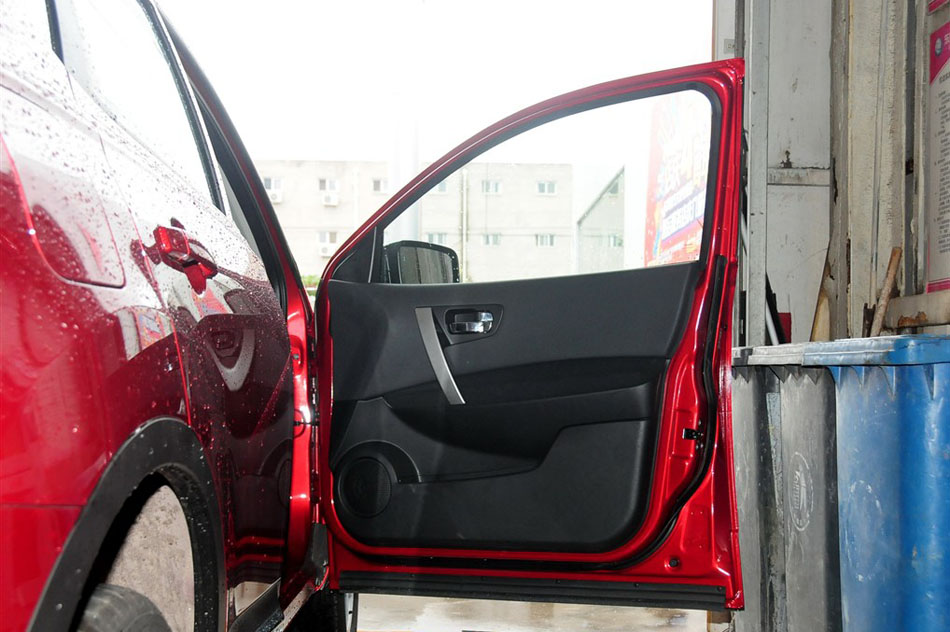 2015款 2.0XL 酷火 MT 2WD 座椅空间