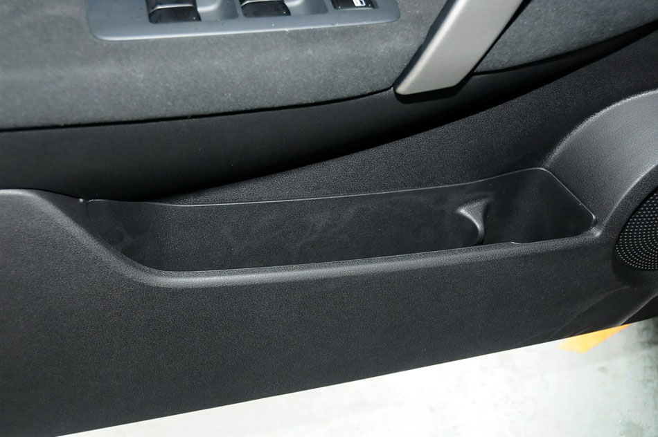 2015款 2.0XL 酷火 MT 2WD 座椅空间