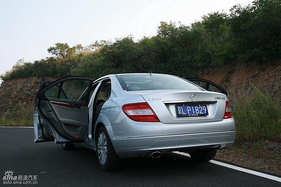 奔驰C200K试驾实拍