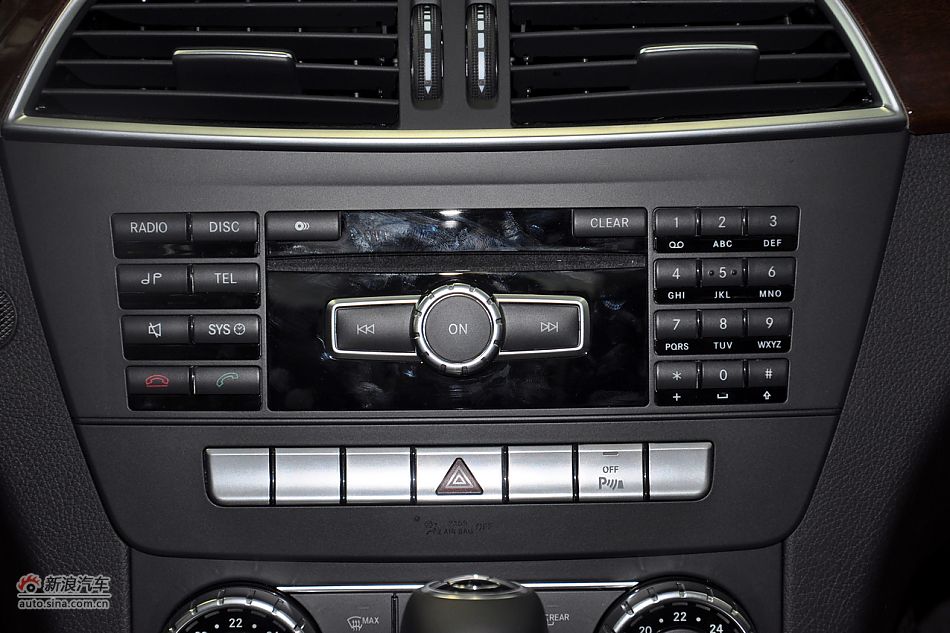 2011款奔驰C级实拍