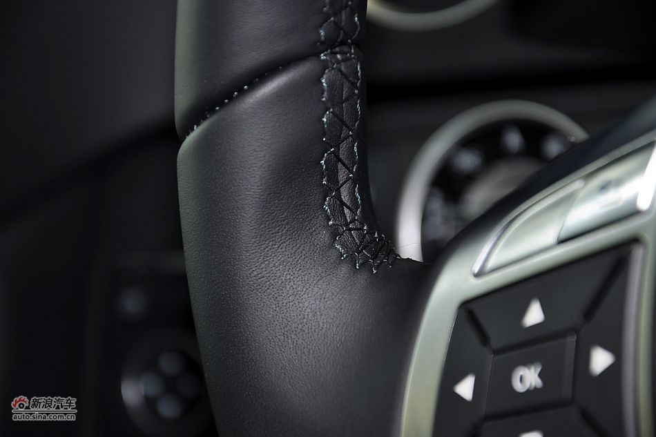 2011款奔驰C级实拍