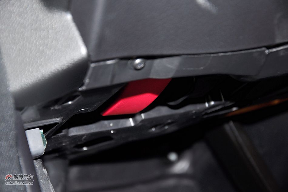 2011款奔驰C级高清到店实拍