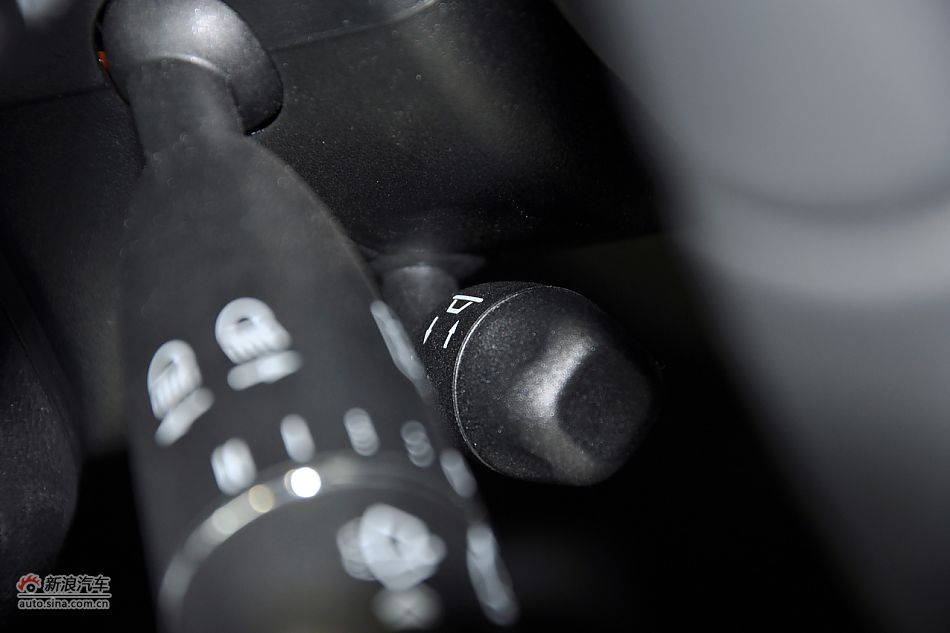 2011款奔驰C级高清到店实拍