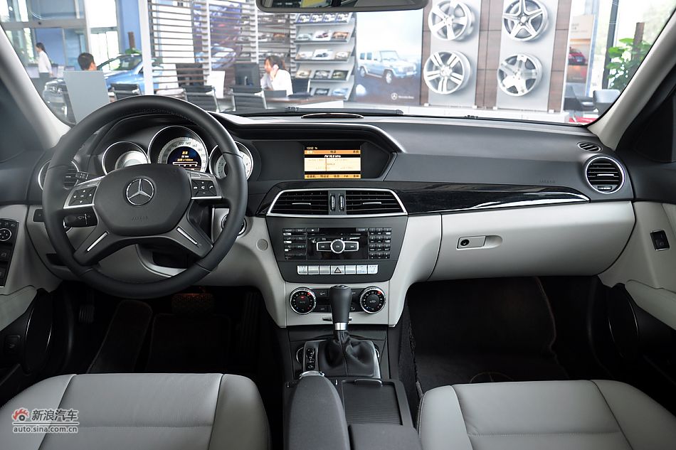2011款奔驰C级高清到店实拍