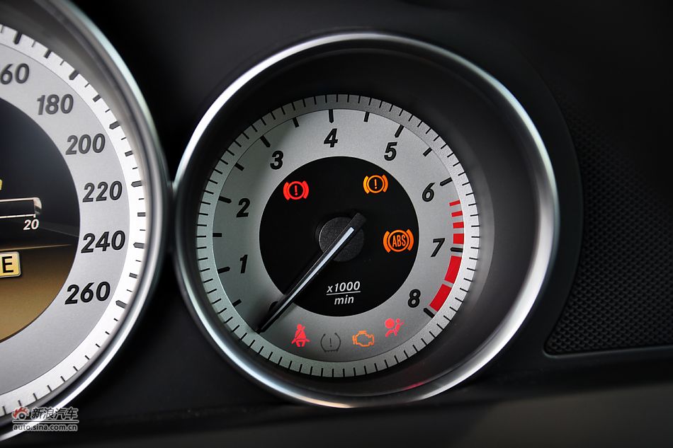 2011款奔驰C级高清到店实拍