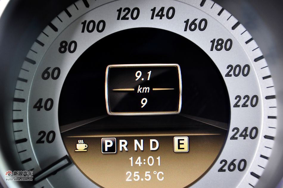 2011款奔驰C级高清到店实拍