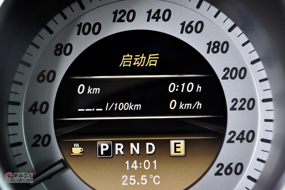 2011款奔驰C级高清到店实拍