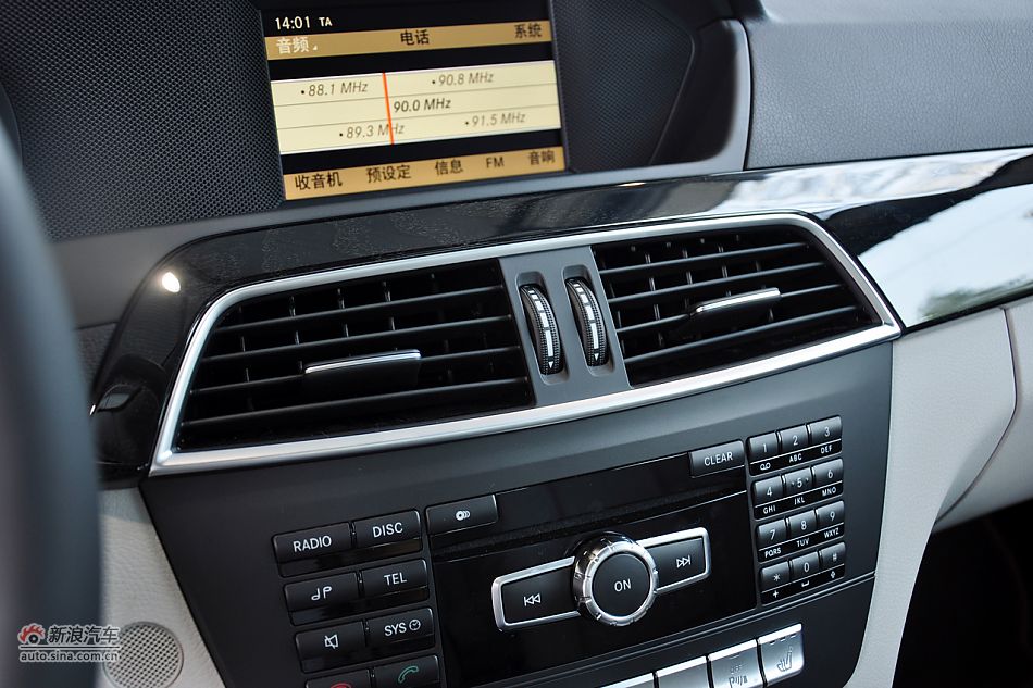 2011款奔驰C级高清到店实拍