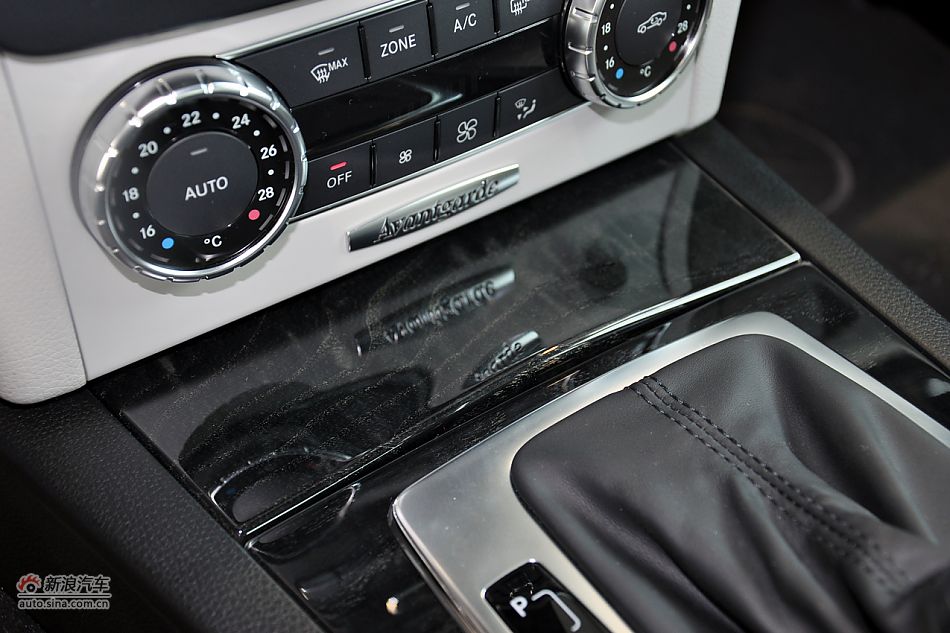 2011款奔驰C级高清到店实拍