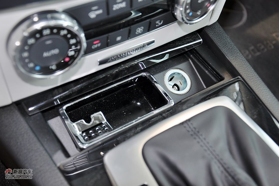 2011款奔驰C级高清到店实拍