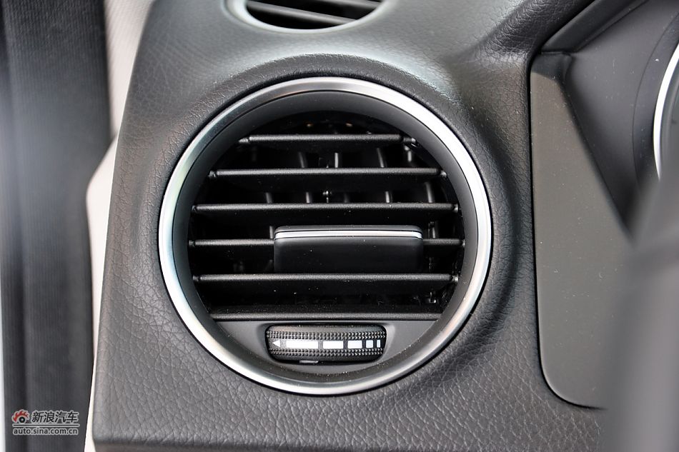 2011款奔驰C级高清到店实拍