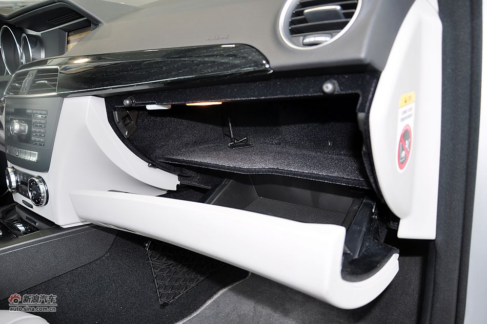 2011款奔驰C级高清到店实拍