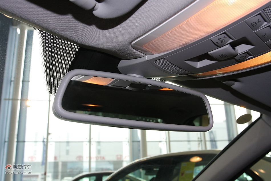 2010款奔驰C260 CGI运动型