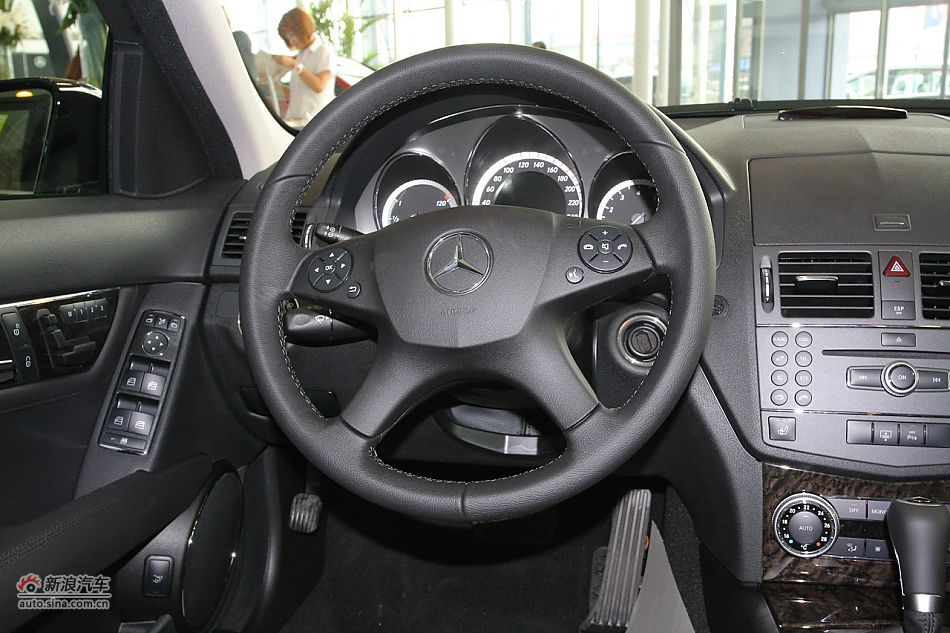 2010款奔驰C260 CGI运动型