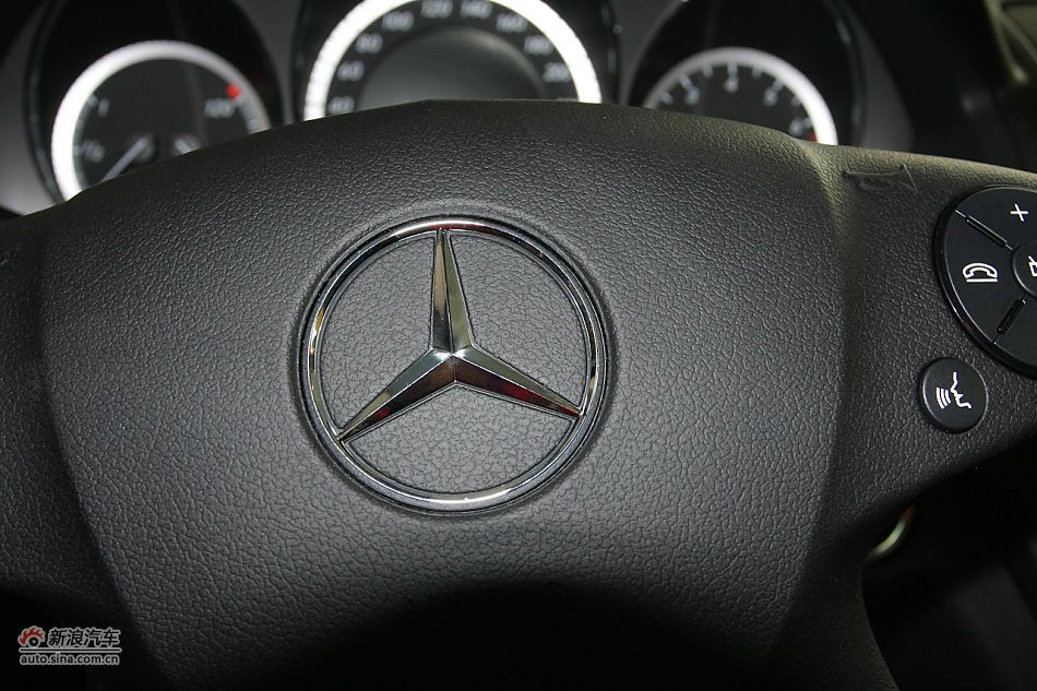 2010款奔驰C260 CGI运动型