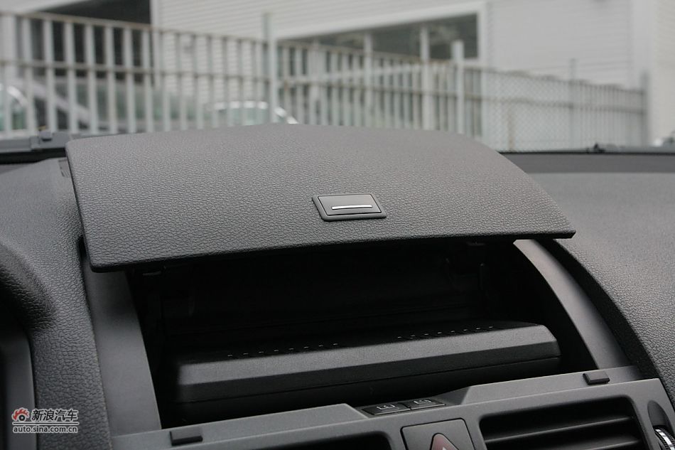 2010款奔驰C260 CGI运动型