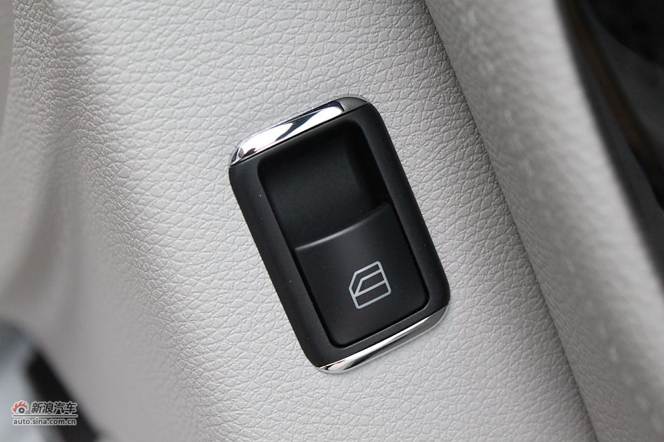 2010款奔驰C260 CGI